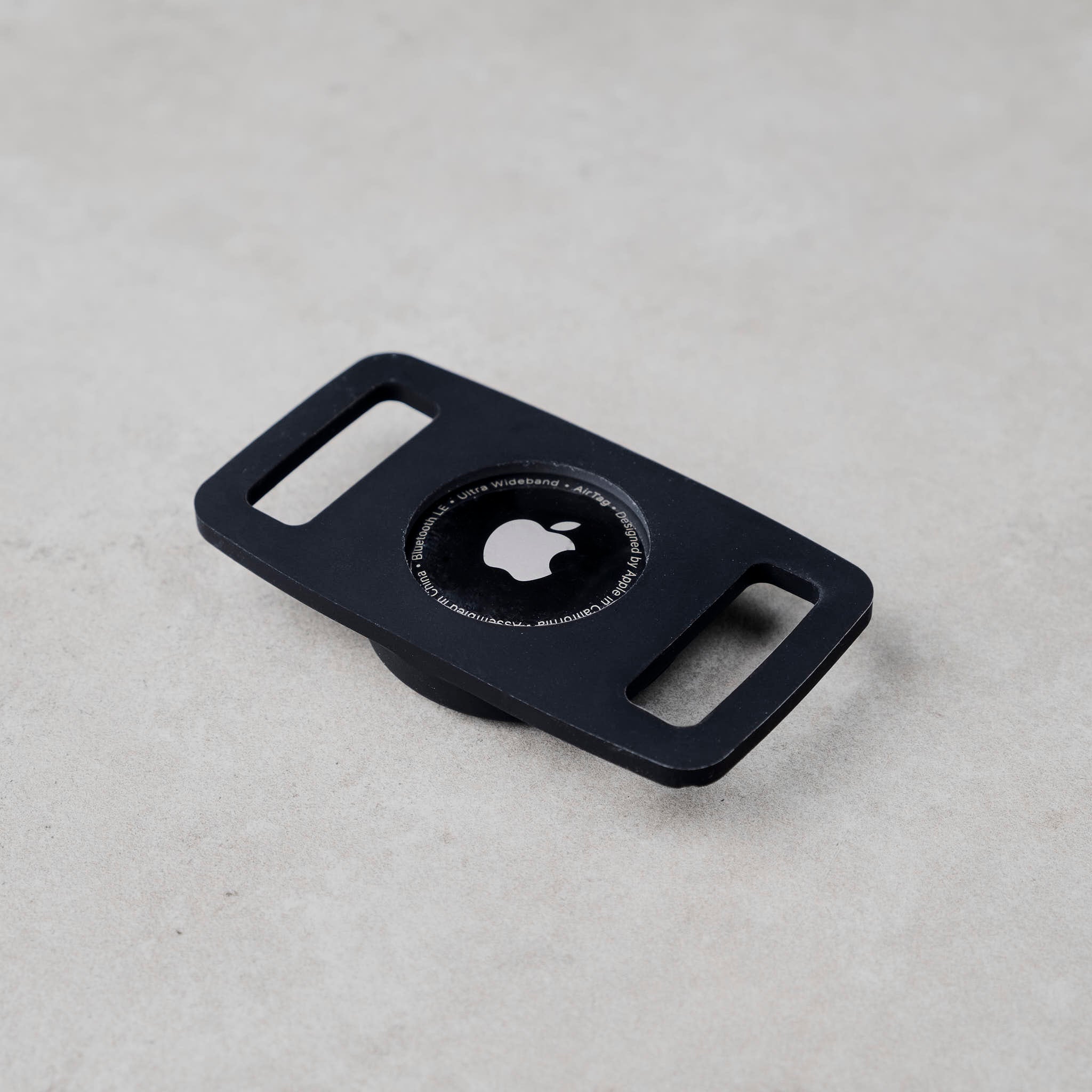 Dog Collar AirTag Holder