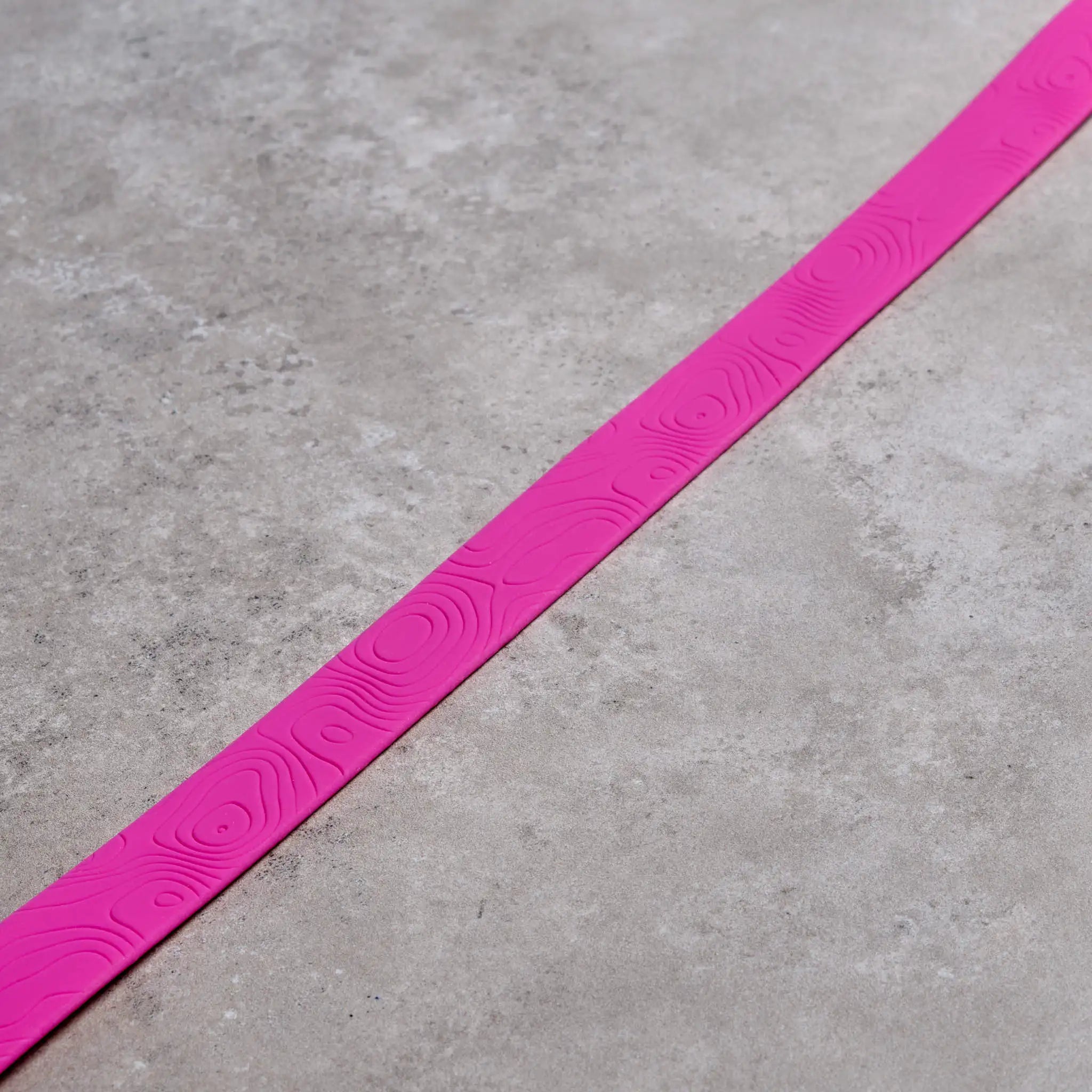 Pink Terraflow Traffic Handle Leash