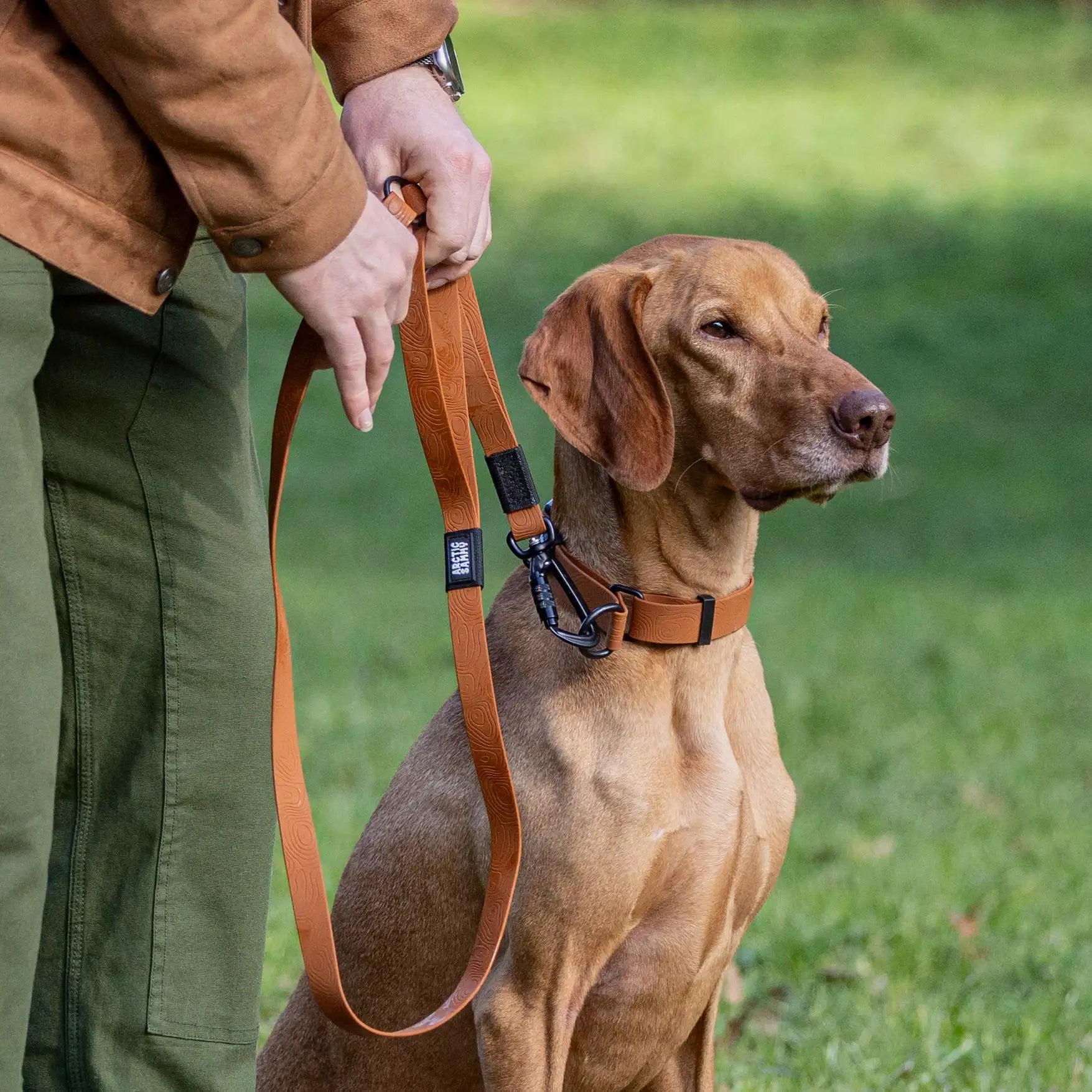 Toffee Brown Terraflow Traffic Handle Leash